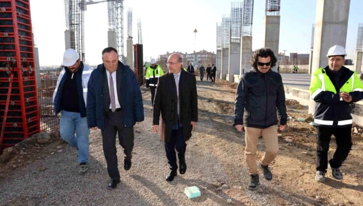 Konya’da Türkiye’nin en kapsamlı spor tesisleri ortasında yer alacak merkez inşaatı devam ediyor