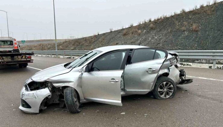 Konya’da Trafik Kazası: Araba Şoförü Ağır Yaralandı