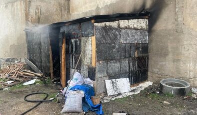 Konya’da apartmanın bitişiğindeki kömürlükte çıkan yangın söndürüldü